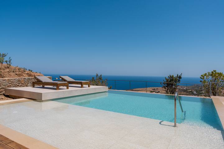 Sunlit Retreat 180° Seaview by etouri gallery image 2