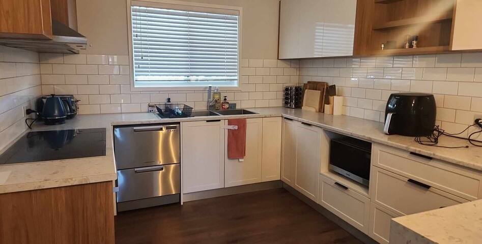 Pilbara Paradise gallery image 3