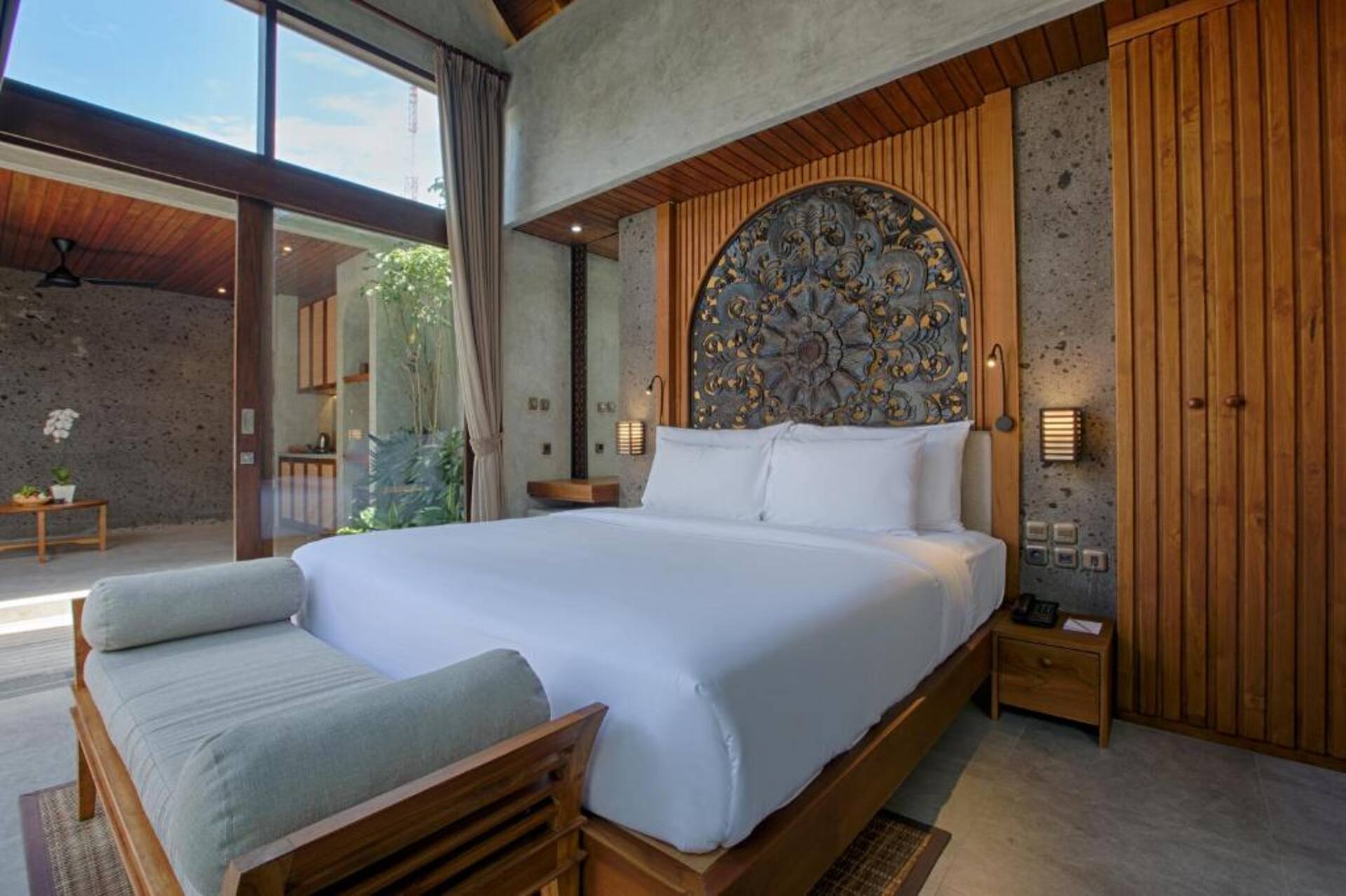 Charismatic Coastal Charm 2 Bedroom Private Villa in Nusa Dua 2