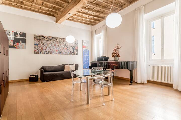 MyRentalInn – Prestigious Apartment Piazza Navona gallery image 4