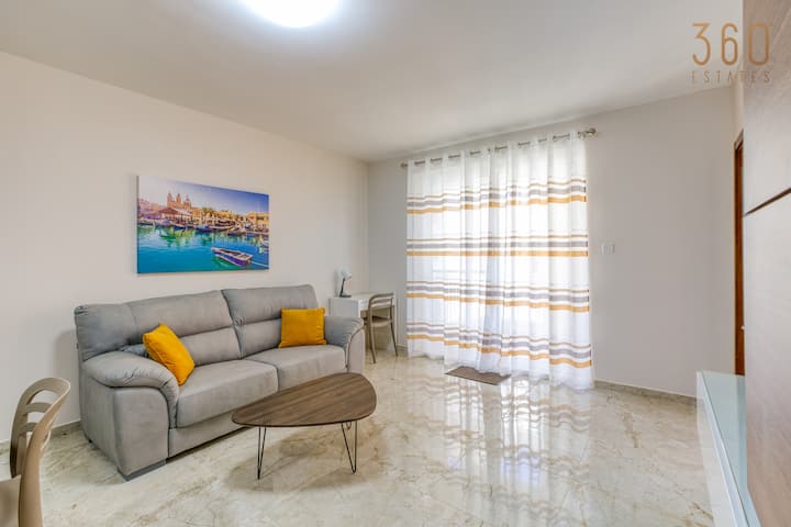 Modern 3br Apt Close To Sliema's Promenade - Malta