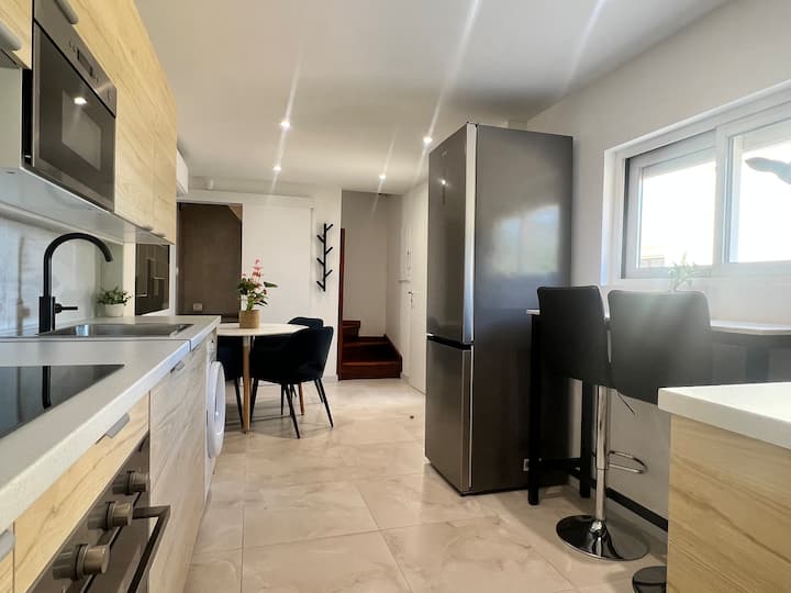 Maisonnette T3 Vue Sur Béziers Au Calme - Béziers