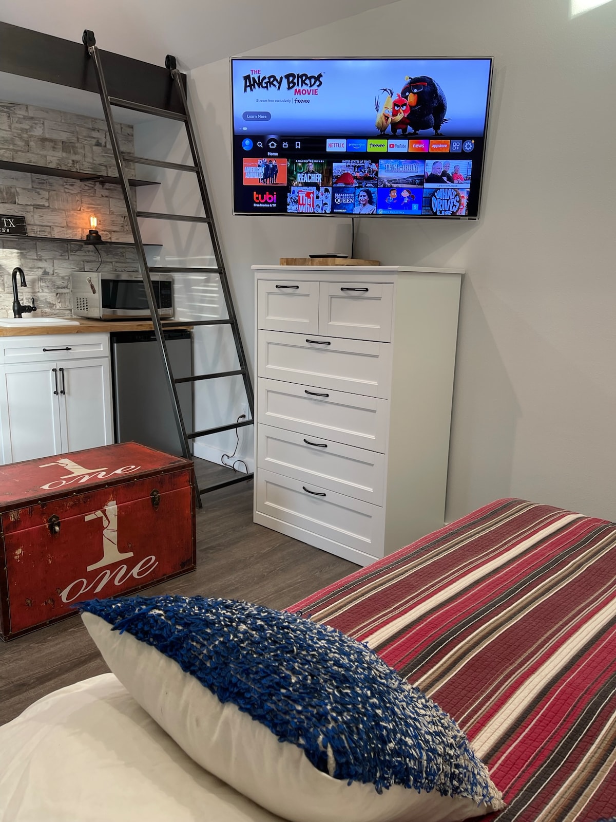 East Side Guest Quarters