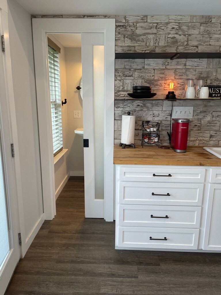 East Side Guest Quarters