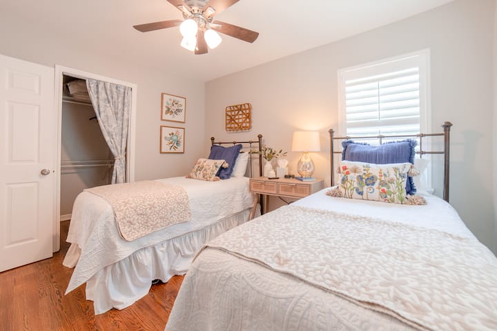 Chata na Hughesi - 2 spálne s 2 oddelenými posteľami