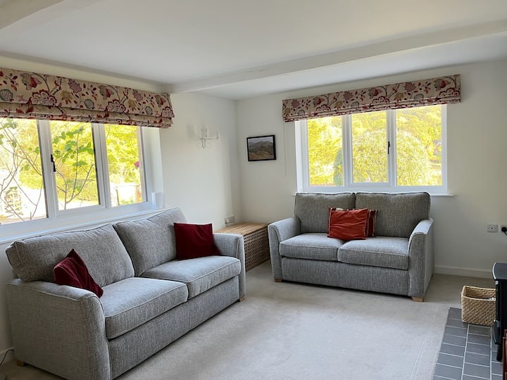 Annexe With British Camp View - Worcestershire