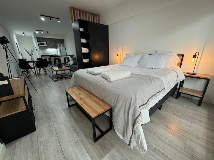 Квартира-студия с бассейном и прачечной в Recoleta