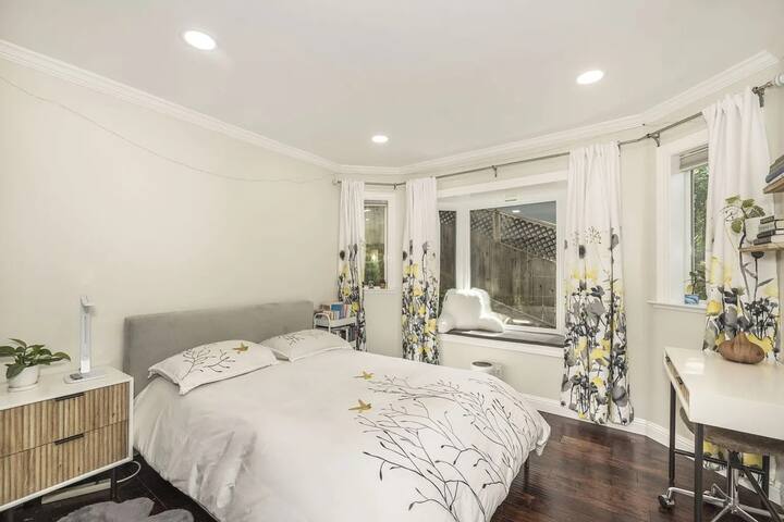 20 Mins to Stanford – Modern Hidden Hideaway gallery image 5