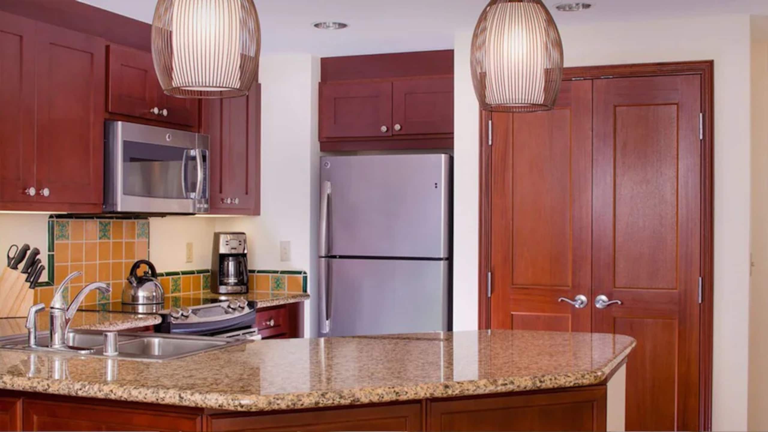 Stunning 2 Bedroom at Marriott Ko Olina! - Image 2