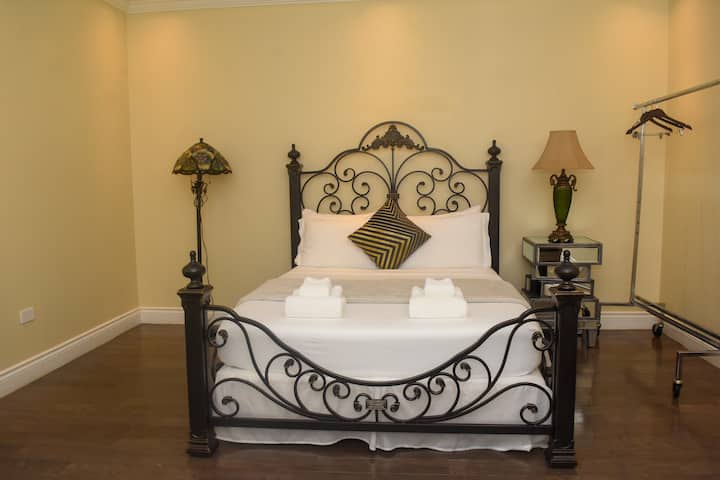 غرفة النوم 2