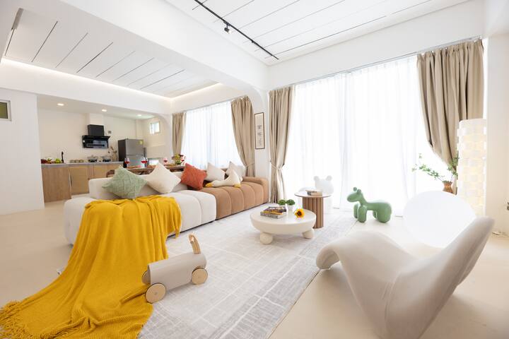 Family Suite 3BR 2F/Downtown/MRT/Sukhumvit/Market gallery image 2