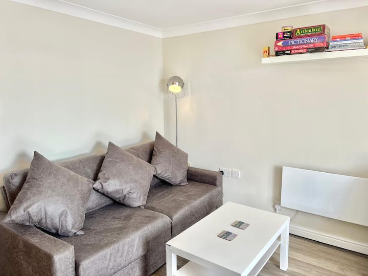 Marina Apartment With Panoramic Waterfront Views - スウォンジー