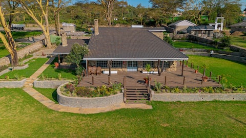 Twiga Lake House