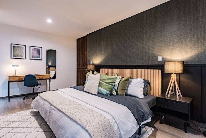 Stylish Polanco, Walk to Lincoln Park & Shopping gallery image 3