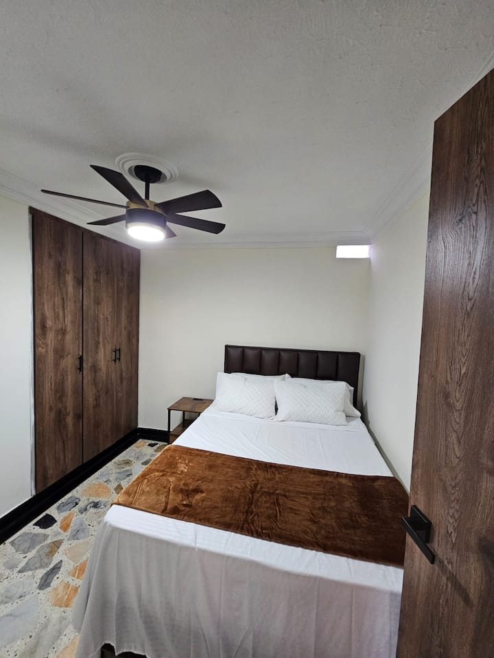 Спална соба 2