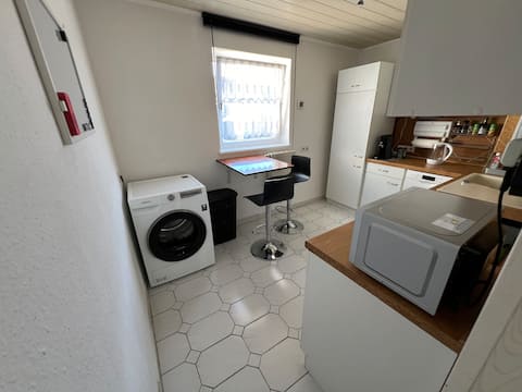 Top Airbnb: Perfect location on the Neckar in Stuttgart Bad Cannstatt in Stuttgart