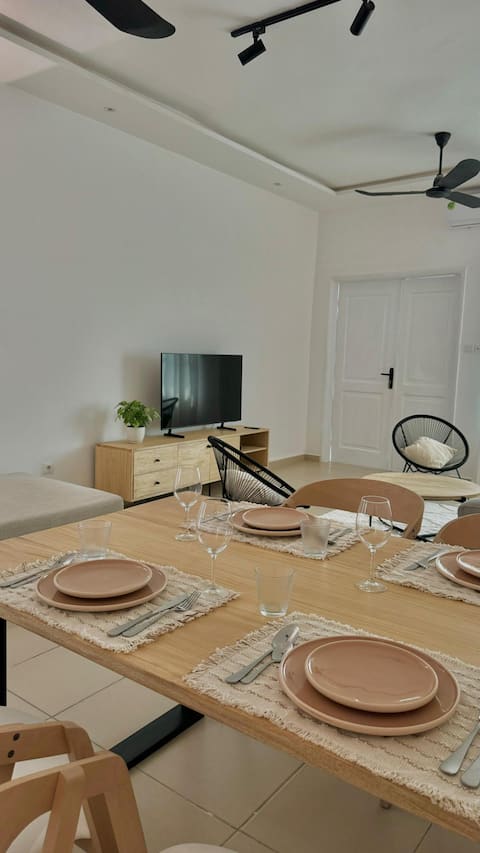 Modern and cozy F3 apartment