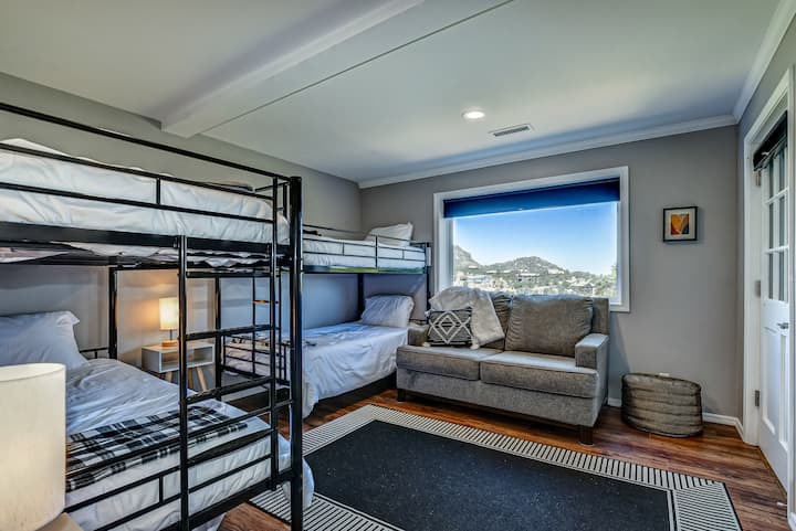 双层床房-较低楼层