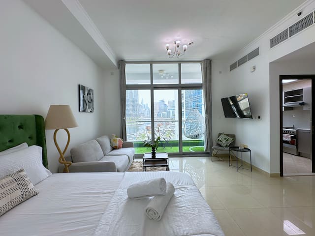 Luxury Studio | Marina View | New Furnishings — foto 3