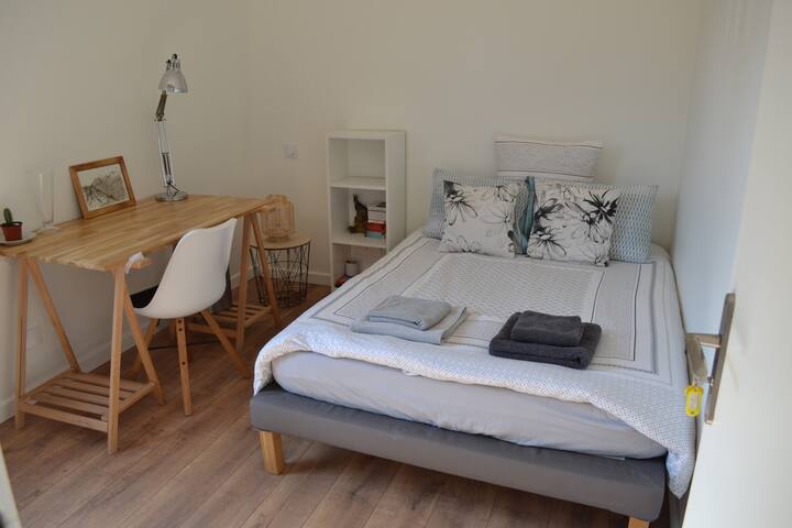 საძინებელი 2