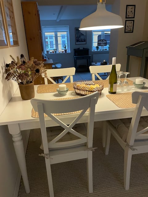 Cozy cottage in Stege