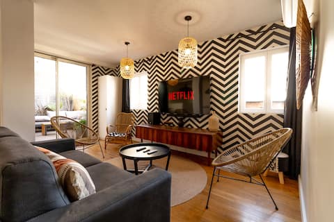 Top Airbnb: AfroBoHome, Ambiance cocooning, clim, garage in Nîmes