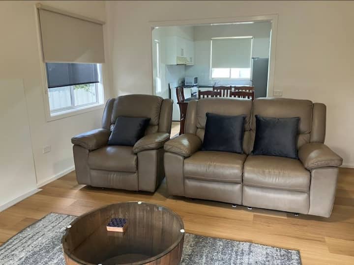Renovated Home Great Location - Hay