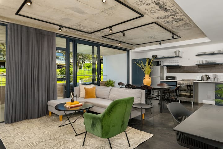 3 Bed Apartment in Colourful Bo Kaap