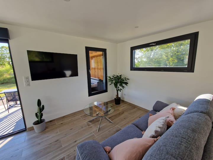 Chalet Avec Son Jacuzzi Privé - Haute-Saône
