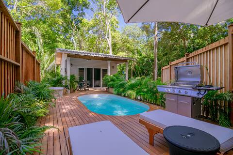 Studio+Pool+5 min beach, close 2 WestBay!