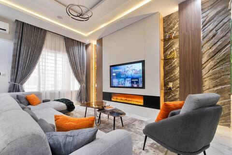 Island Oasis: Luxe Stay in Ikota