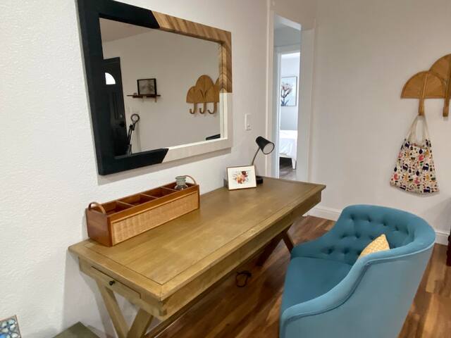 Sleep12 Updated Large home Near Santana Row gallery image 4