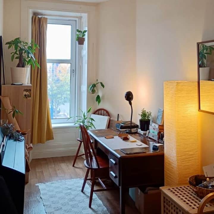 Artist's spacious flat