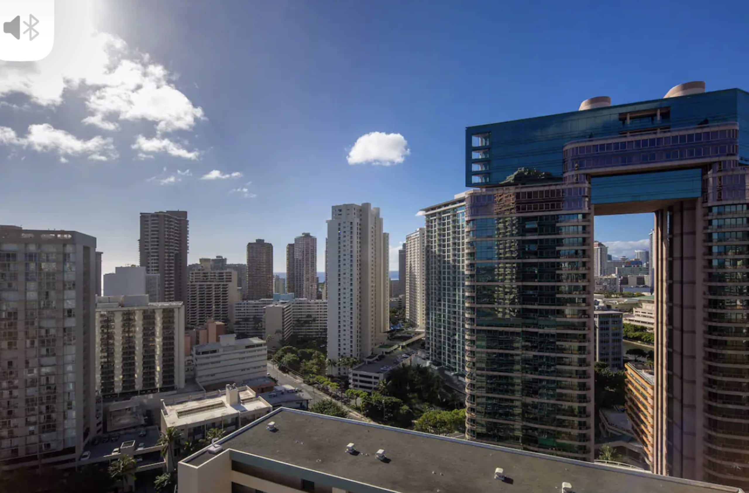 Hotel in Honolulu · ★4.78 · 1 bedroom · 1 bed · 1 private bath - Image 17