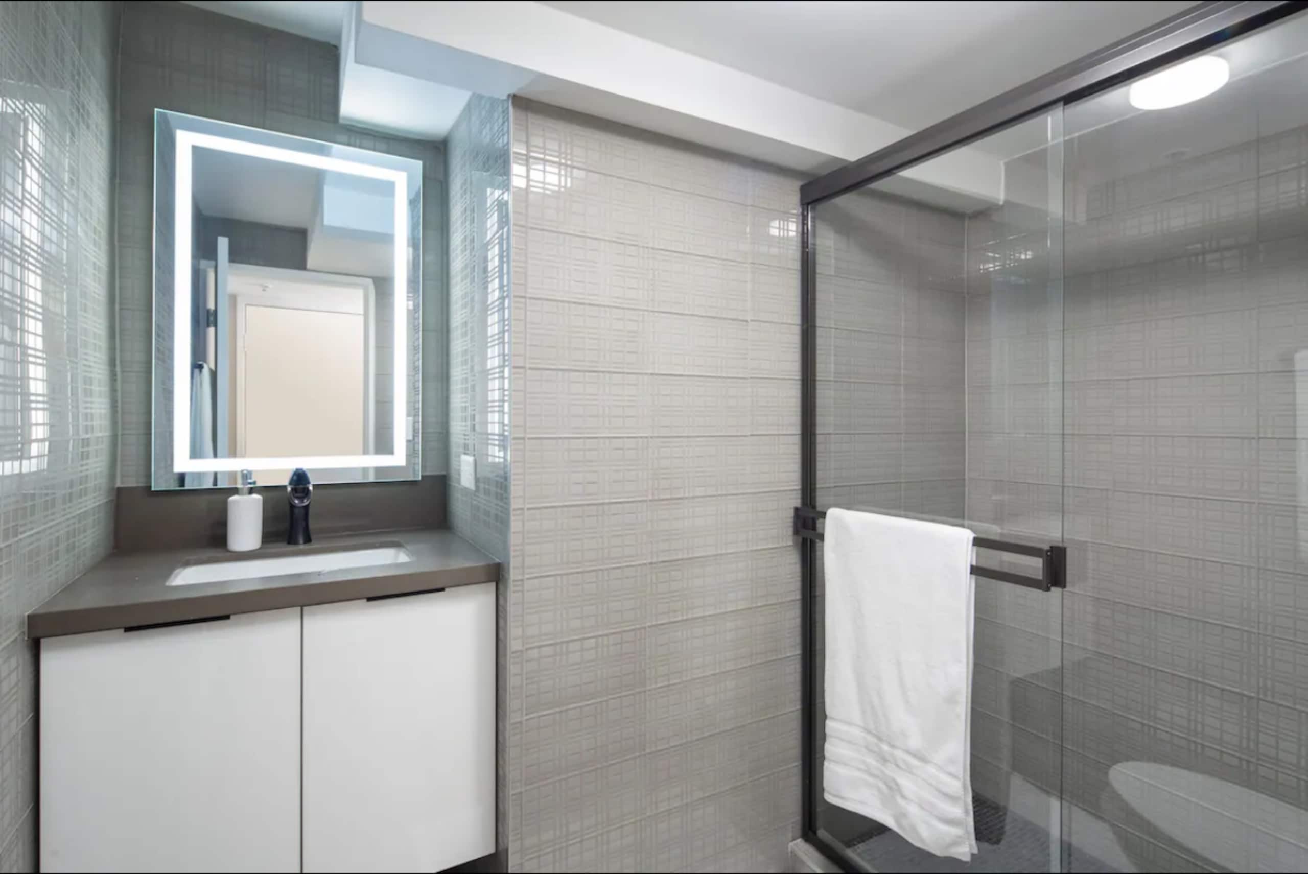 Hotel in Honolulu · ★4.78 · 1 bedroom · 1 bed · 1 private bath - Image 10