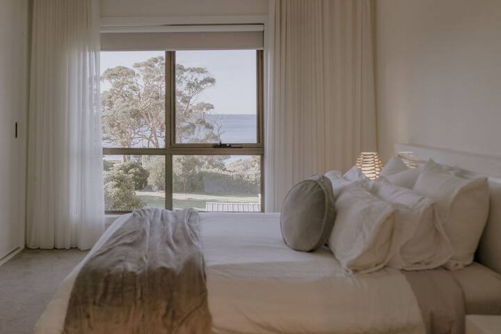 The Little Lobster gallery image 2