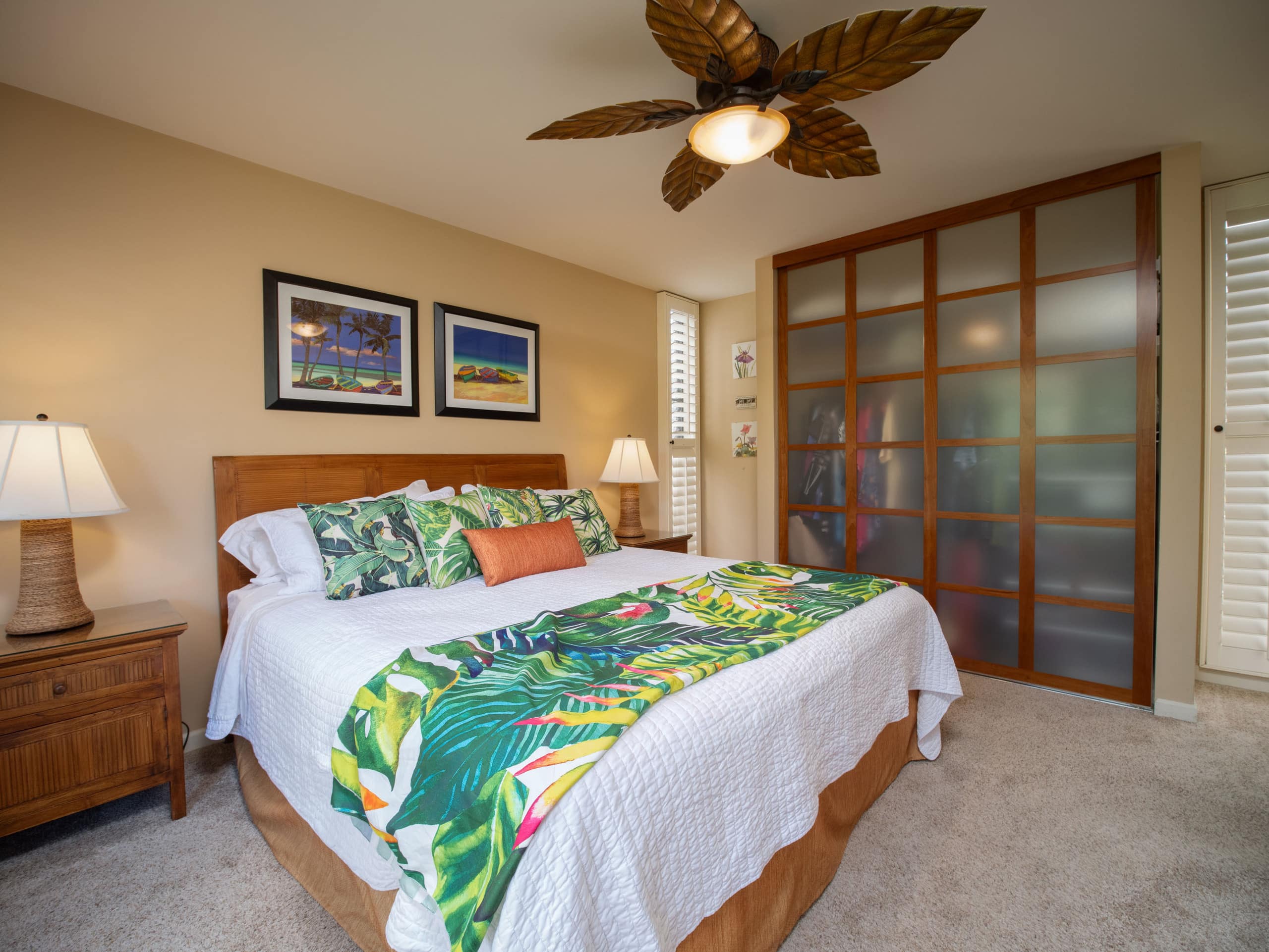 Tropical Beachfront Paradise - Image 12