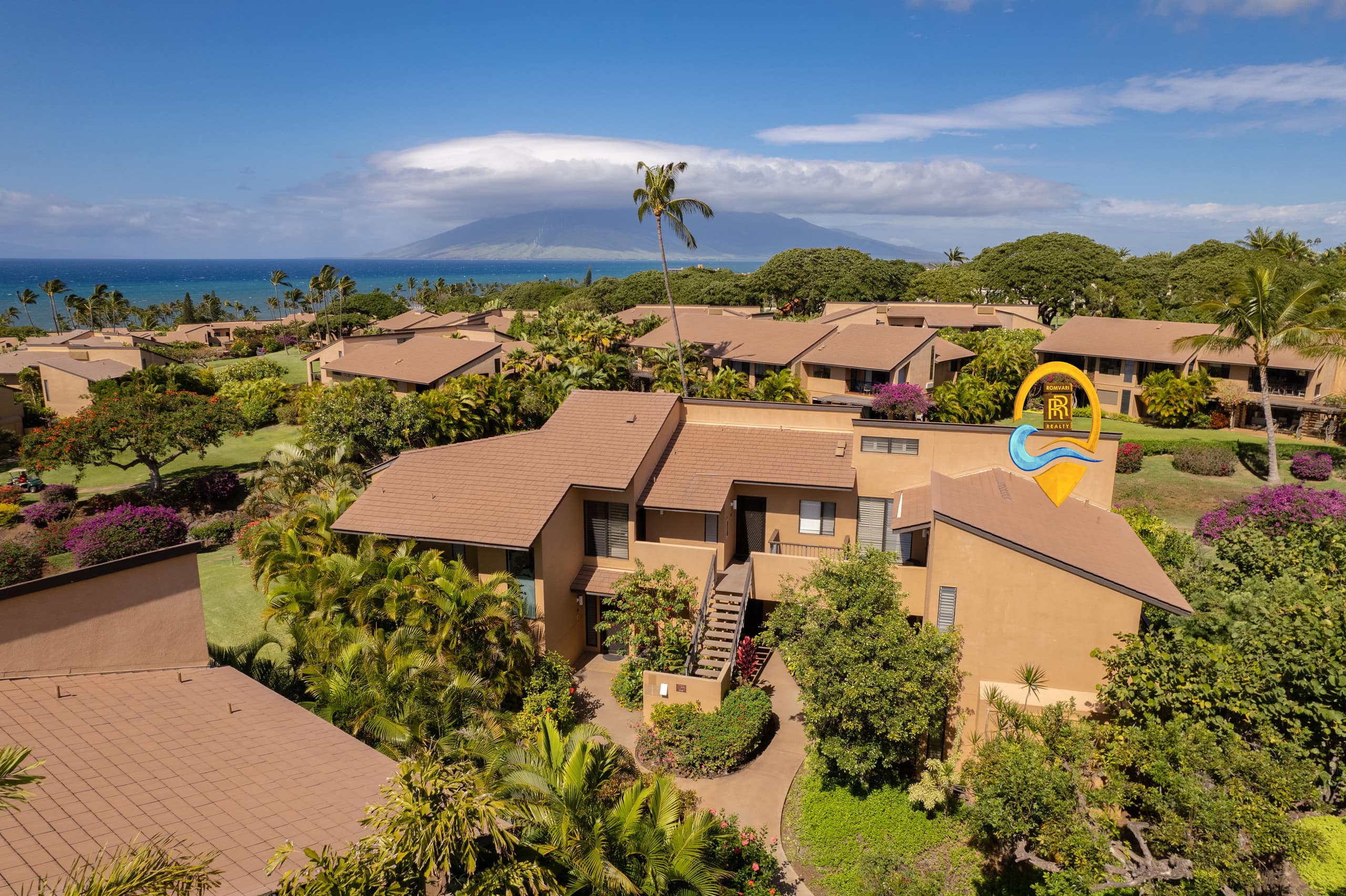 Tropical Beachfront Paradise - Image 40