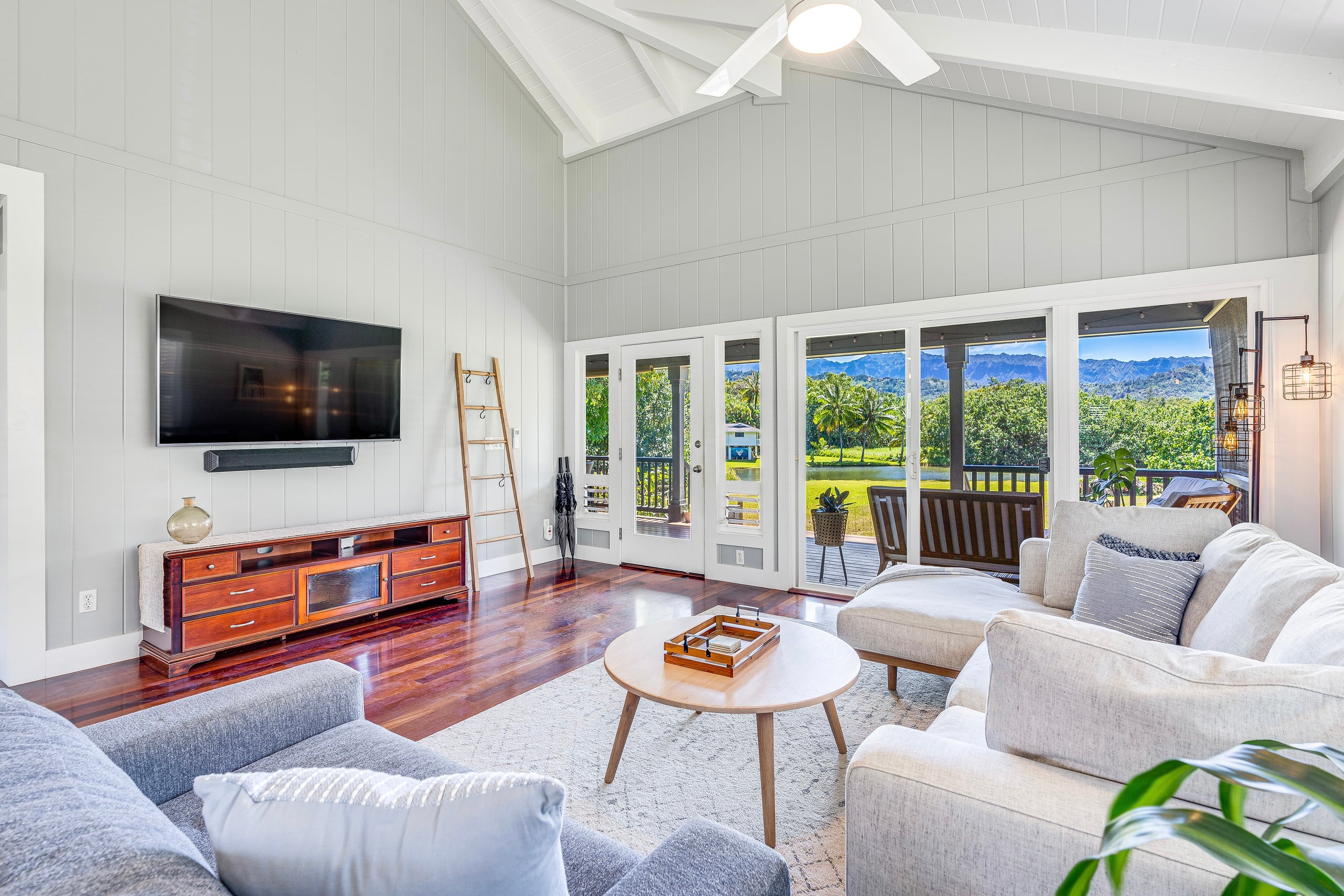 Home in Hanalei · ★4.93 · 2 bedrooms · 4 beds · 2 baths - Image 6