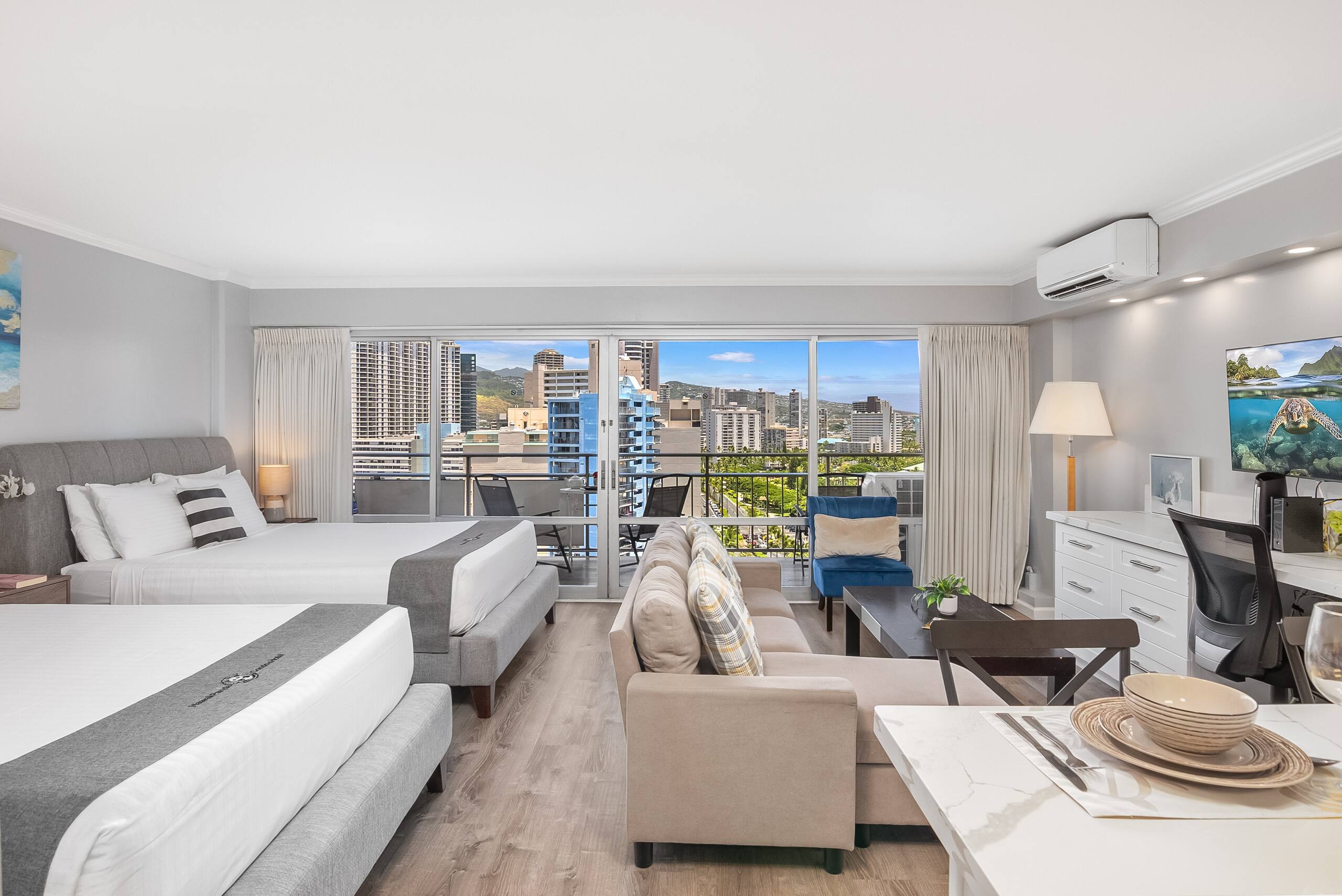 Condo in Honolulu · ★4.7 · Studio · 2 beds · 1 private bath - Image 67