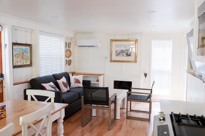 Historic Hermosa Beach Cottage - ハモサビーチ, CA