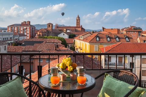 Panoramic Alba View, 2 King Bedrooms, Free Parking