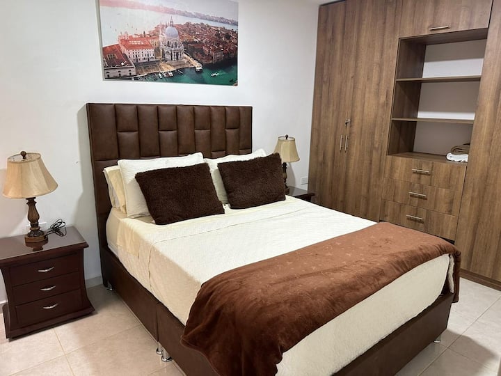 Comfortable apartment with parking