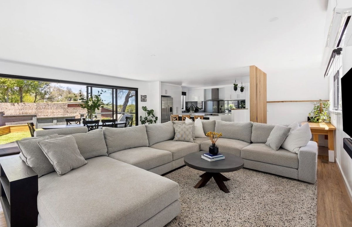 Annonce Airbnb populaire: *Wave House Rye*-spacious with Spa, new furniture à Rye