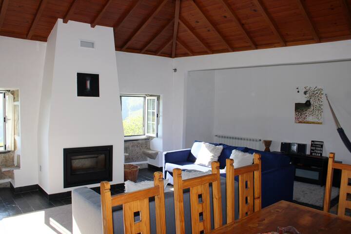 Noninha House gallery image 3