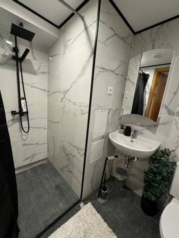 BELLE Villa 180m2 – 3 chambres – Centre RIGA gallery image 5