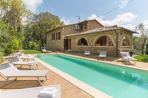 Tuscan Villa Poggetto Montalcino