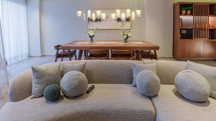 Agave: Stylish Stay by the Park gallery image 2