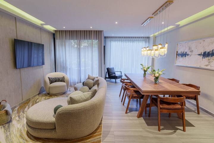 Agave: Stylish Stay by the Park gallery image 4