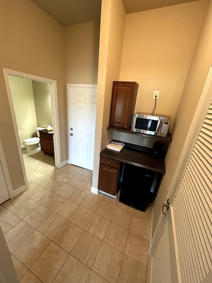 Njmp Track Side Two Bedroom Apt - Commercial Township, NJ
